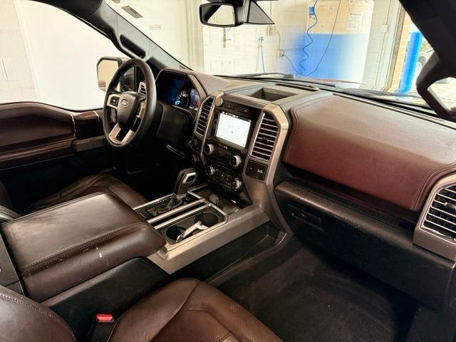 2016 Ford F-150 Platinum