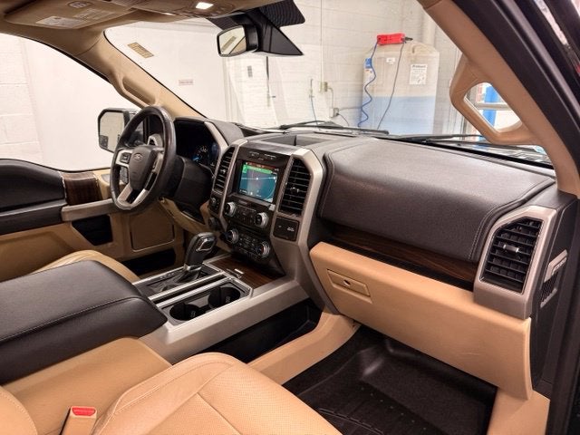 2017 Ford F-150 Lariat w/ BLIND SPOT ALERT