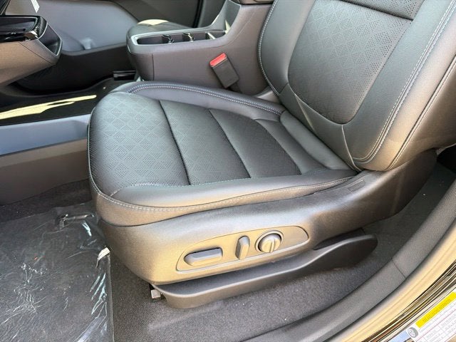 2027 Chevrolet Bolt EV LT