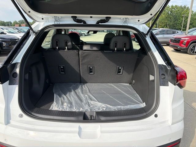 2027 Chevrolet Bolt EV LT