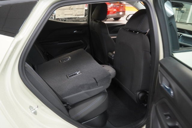 2027 Chevrolet Bolt EV LT