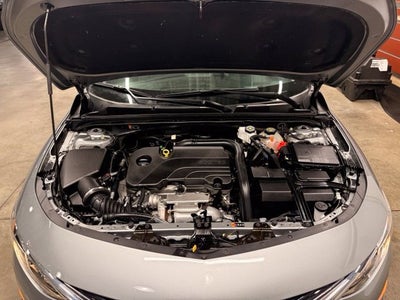 2025 Chevrolet Malibu RS w/ Collision Alert