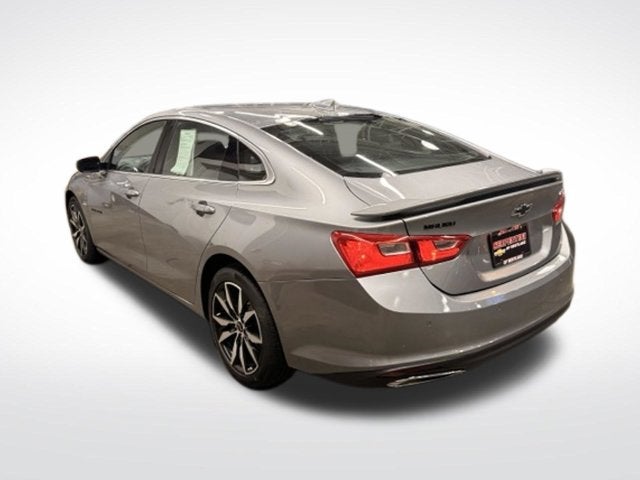 2025 Chevrolet Malibu RS w/ Collision Alert