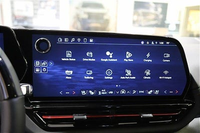 2024 Chevrolet Silverado EV RST W/ HEATED AND VENTILATED SEATS