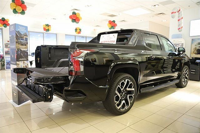 2024 Chevrolet Silverado EV RST W/ HEATED AND VENTILATED SEATS