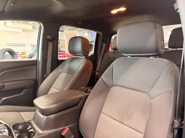 2023 Chevrolet Colorado LT w/ APPLE CARPLAY/ANDROID AUTO