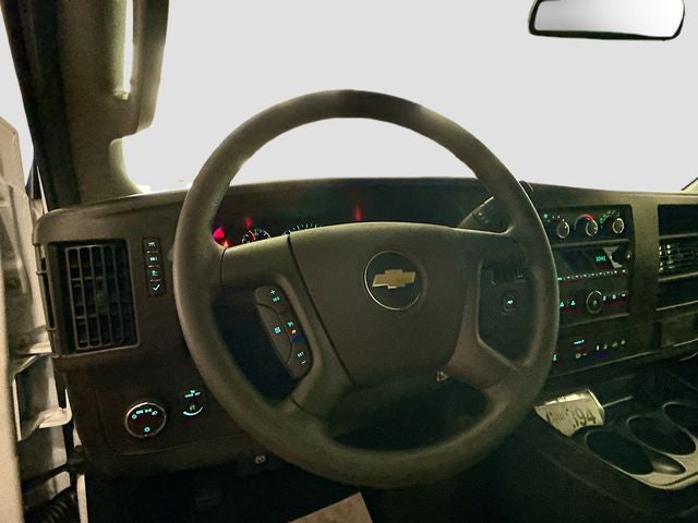2025 Chevrolet Express 3500 Work Van Cargo