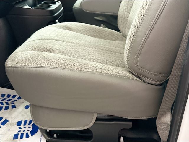 2025 Chevrolet Express 3500 Work Van Cargo