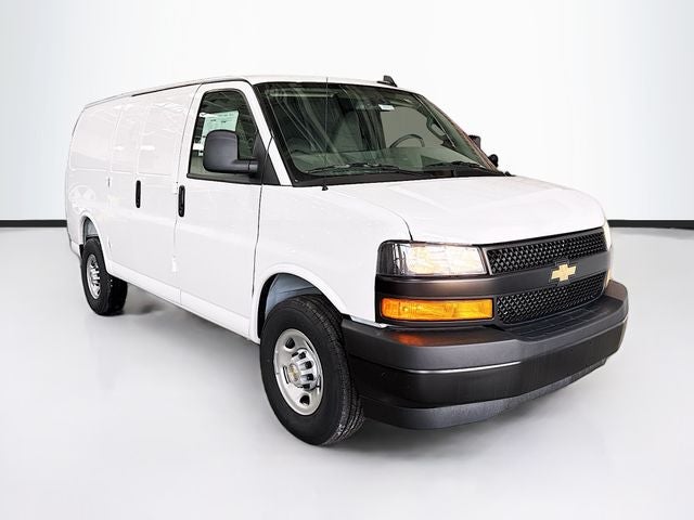 2025 Chevrolet Express 3500 Work Van Cargo