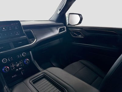 2023 GMC Yukon SLE