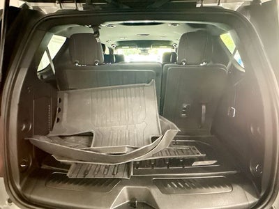 2023 GMC Yukon SLE