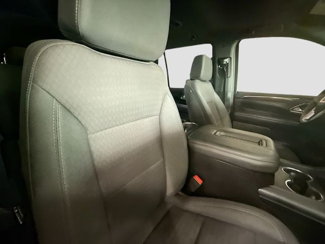2023 GMC Yukon SLE