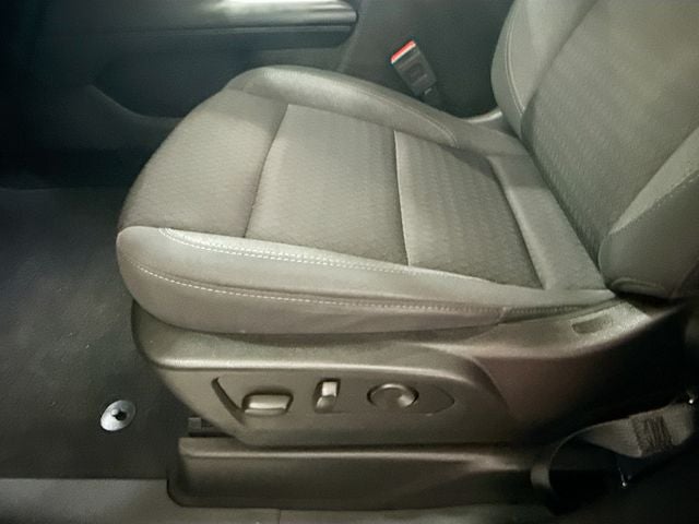2023 GMC Yukon SLE