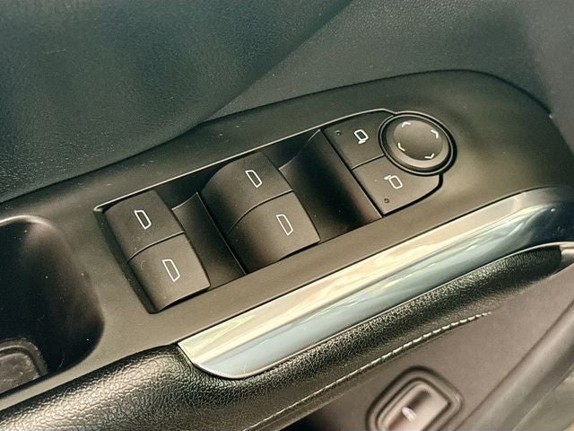 2024 Chevrolet Traverse LS