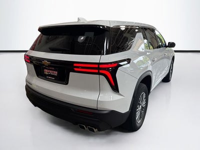 2024 Chevrolet Traverse LS