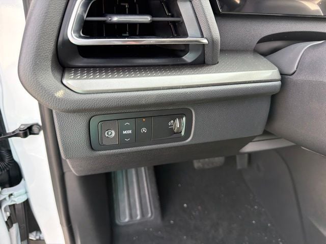 2027 Chevrolet Traverse LT 1LT