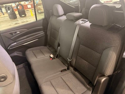 2024 Chevrolet Traverse LS