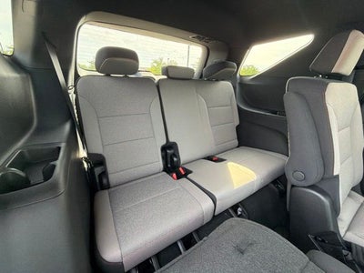 2027 Chevrolet Traverse LT 2LT