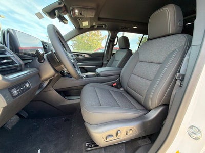 2027 Chevrolet Traverse LT 2LT