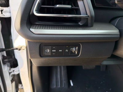 2027 Chevrolet Traverse LT 2LT