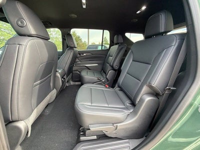 2027 Chevrolet Traverse LT 2LT