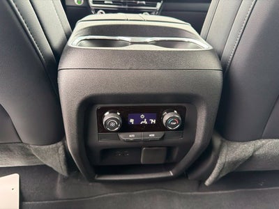2027 Chevrolet Traverse LT 2LT