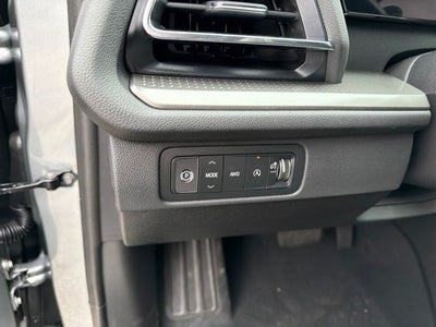 2027 Chevrolet Traverse LT 2LT