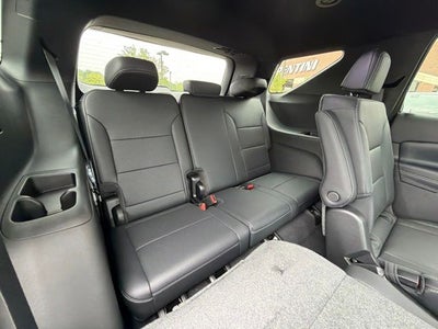 2027 Chevrolet Traverse LT 2LT