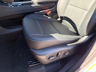 2027 Chevrolet Traverse LT 2LT