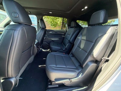 2027 Chevrolet Traverse LT 2LT