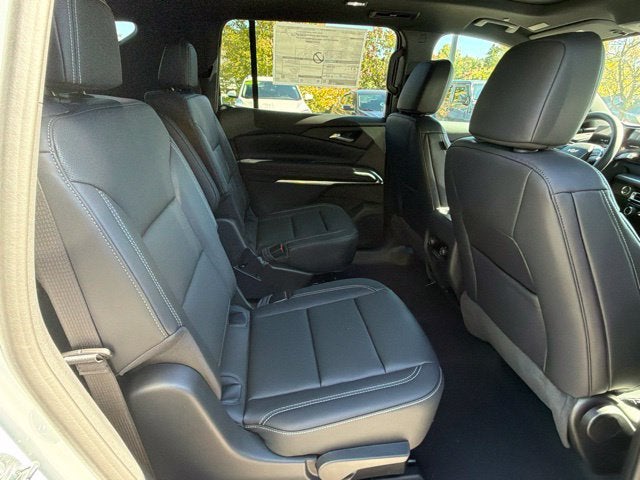2027 Chevrolet Traverse LT 2LT