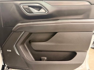 2023 Chevrolet Suburban RST