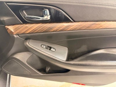 2016 Nissan Maxima Platinum