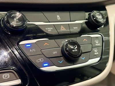 2017 Chrysler Pacifica LX