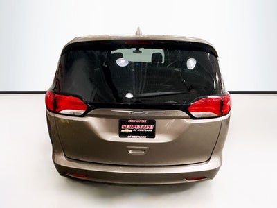 2017 Chrysler Pacifica LX