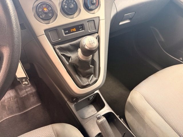 2009 Toyota Matrix Base