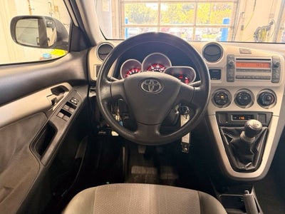 2009 Toyota Matrix Base