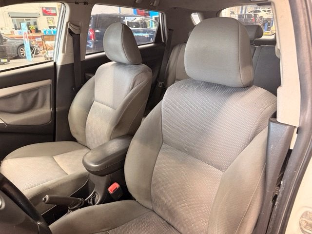 2009 Toyota Matrix Base
