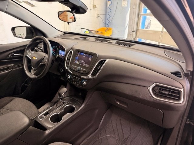 2024 Chevrolet Equinox LT w/ Blind Zone Alert