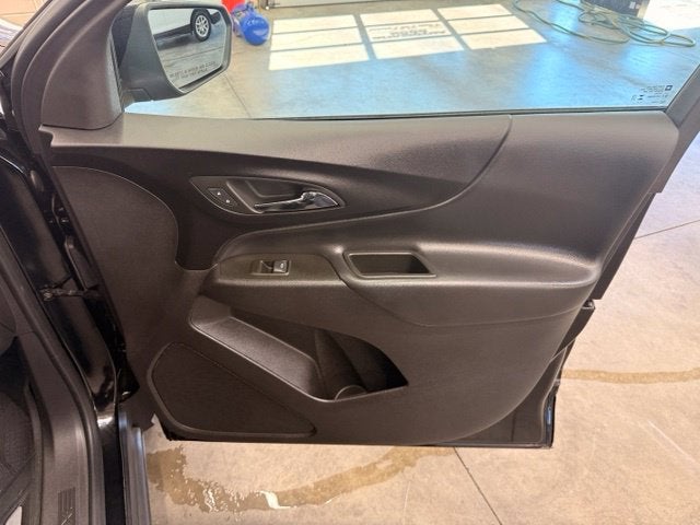 2024 Chevrolet Equinox LT w/ Blind Zone Alert