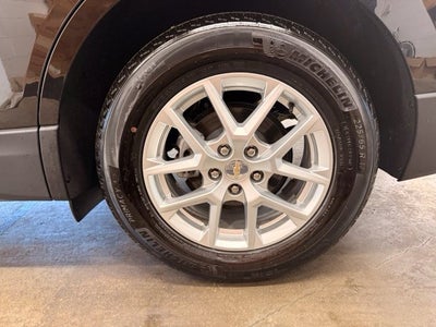 2024 Chevrolet Equinox LT w/ Blind Zone Alert