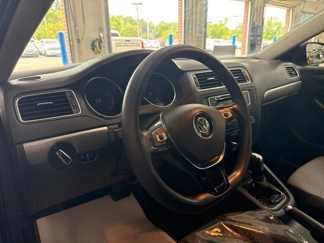 2017 Volkswagen Jetta 1.4T S W/ BRAND NEW TIRES