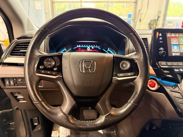 2021 Honda Odyssey Touring W/ POWER SLIDING DOORS