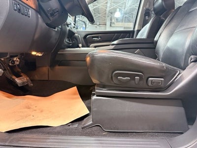 2015 Nissan Armada Platinum AWD w/ Rear DVD