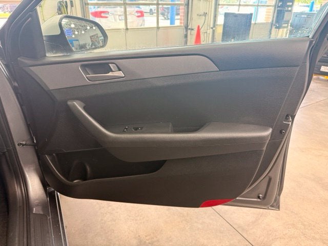 2019 Hyundai Sonata SE w/ BLIND SPOT ALERT