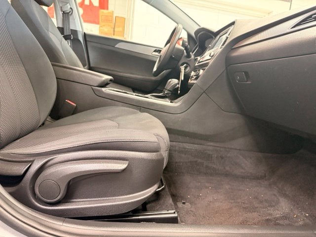 2019 Hyundai Sonata SE w/ BLIND SPOT ALERT