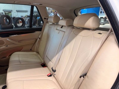2015 BMW X5 xDrive50i w/ Htd Seats/Steering Wheel