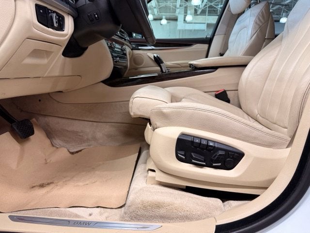 2015 BMW X5 xDrive50i w/ Htd Seats/Steering Wheel