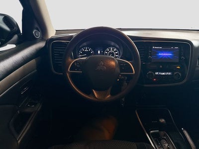 2018 Mitsubishi Outlander ES
