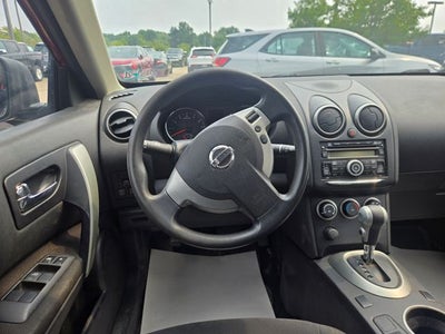 2013 Nissan Rogue S AWD W/ NEW TIRES